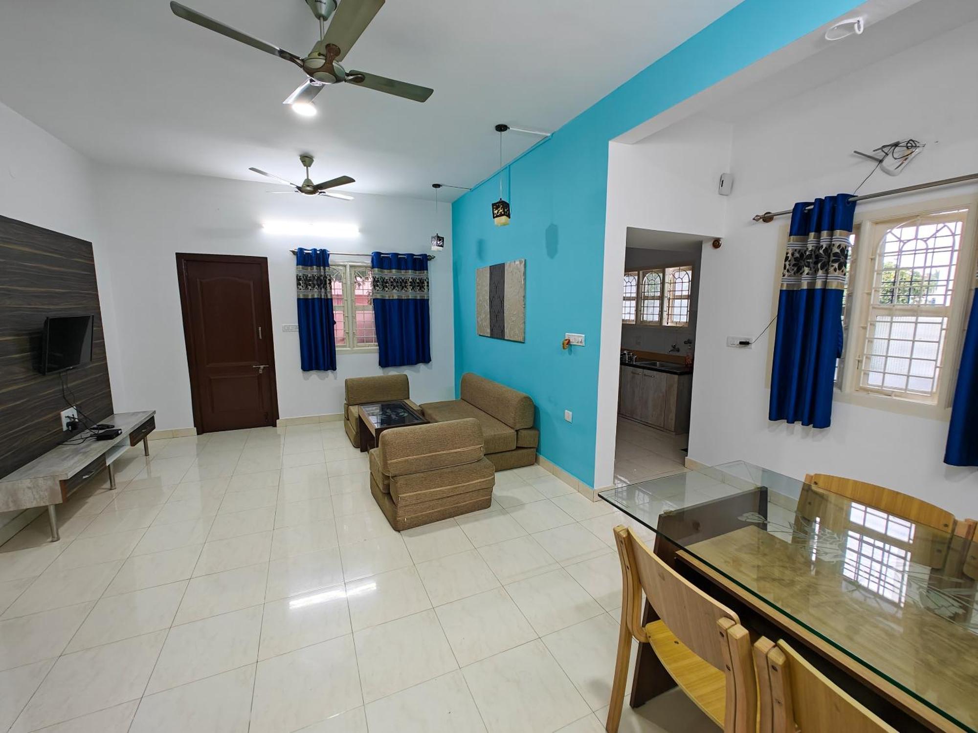 Sampada Homestay Bangalore Buitenkant foto