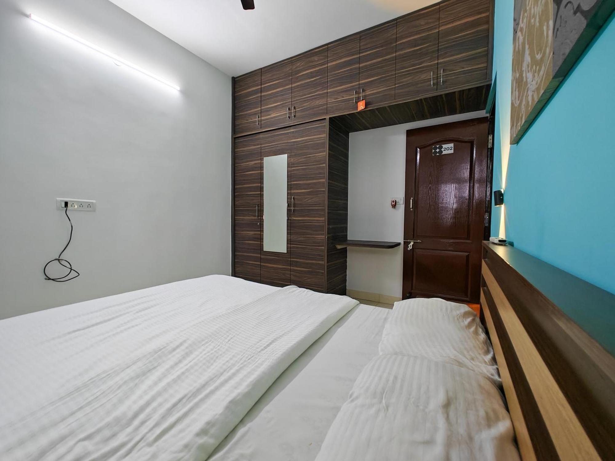 Sampada Homestay Bangalore Buitenkant foto
