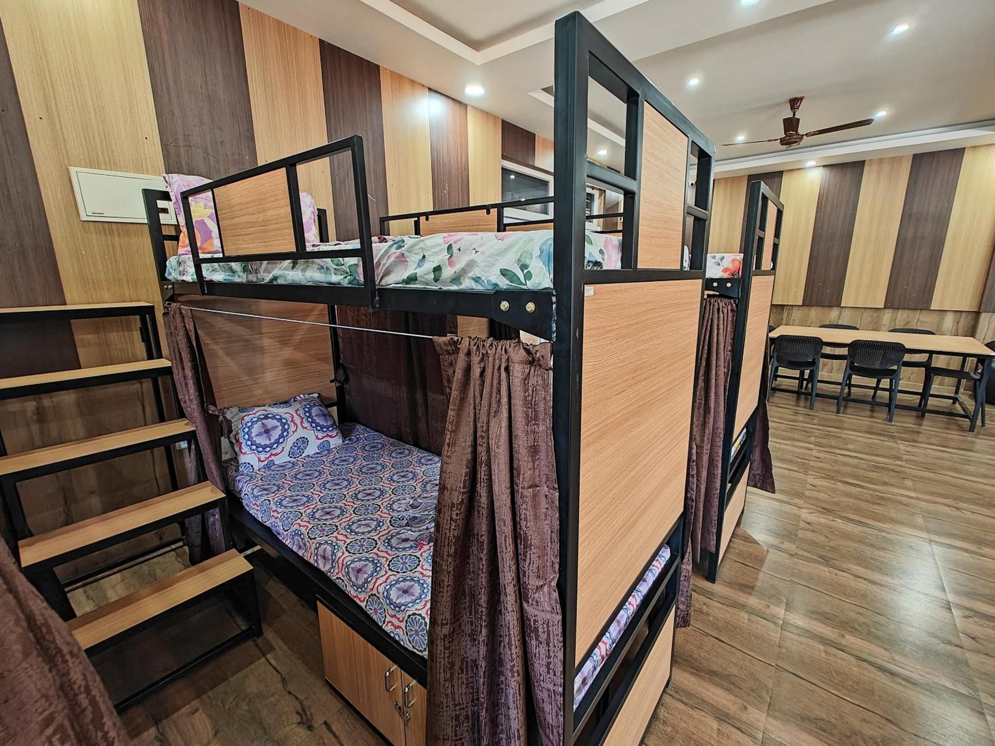 Sampada Homestay Bangalore Buitenkant foto