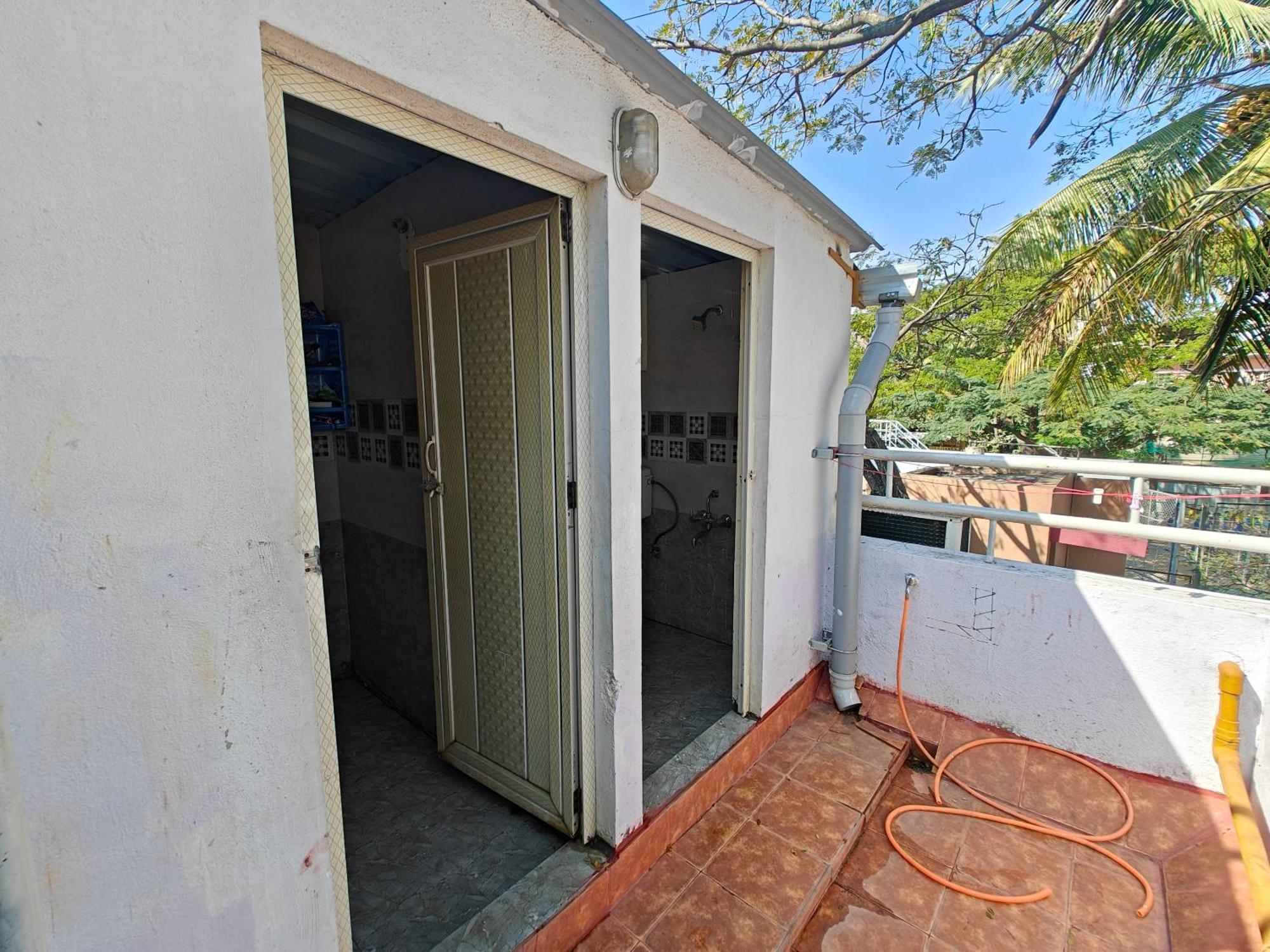 Sampada Homestay Bangalore Buitenkant foto