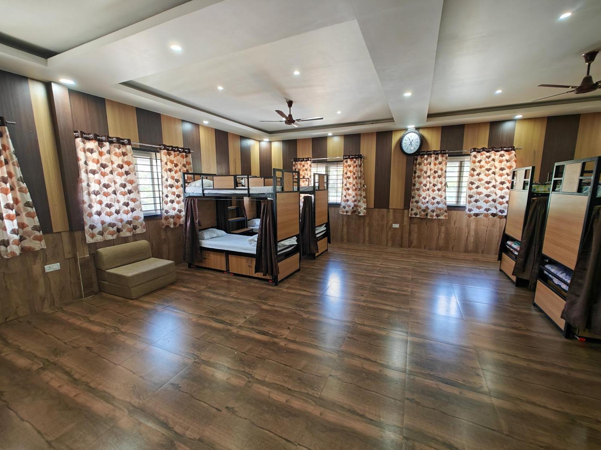 Sampada Homestay Bangalore Buitenkant foto
