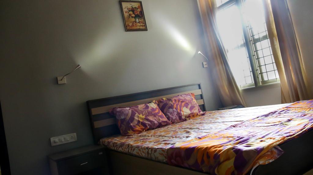 Sampada Homestay Bangalore Buitenkant foto