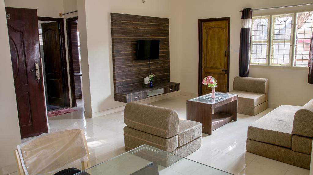 Sampada Homestay Bangalore Buitenkant foto