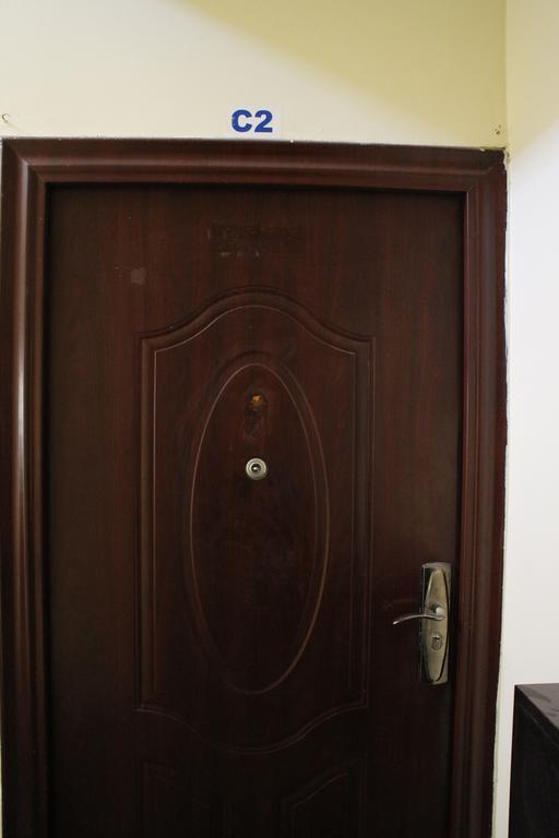 Sampada Homestay Bangalore Buitenkant foto