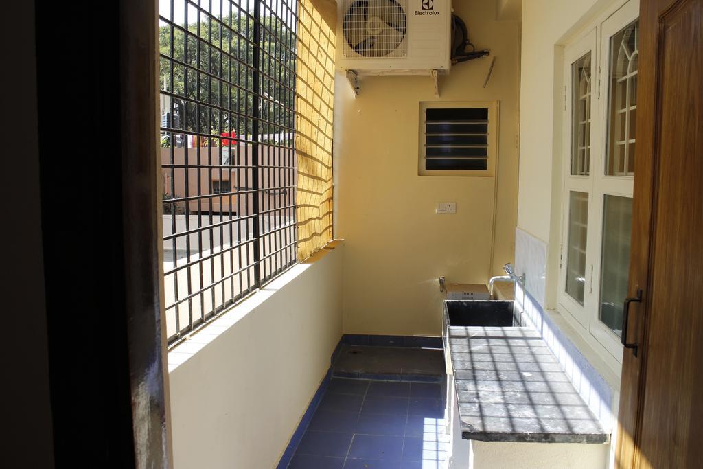 Sampada Homestay Bangalore Buitenkant foto